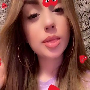 Meet your Posher, Liv